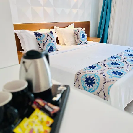ホテル グランド ビーチ Mykonos Town