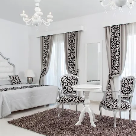 מלון Grand Mykonos Town