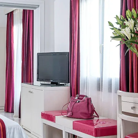 Grand Hotell Mykonos Town